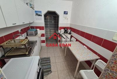 Casă cu 3 camere decomandat în Central - 9