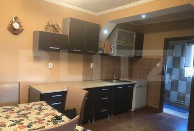 De vanzare , casa cu teren intravilan 3000mp , zona Ciuperceni