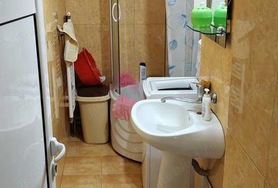 Apartament cu 3 camere decomandat în Central - 2