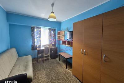 Apartament cu 3 camere decomandat în Central - 1