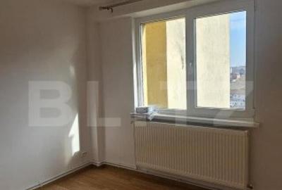 Apartament 2 camere, decomandat, 42 mp, recent renovat moder - 1