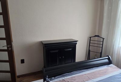 Apartament cu 3 camere decomandat în Central - 3