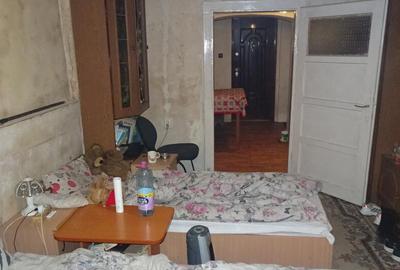 Garsoniera cu doua camere in Deva, zona Eminescu (Petrom), la demisol - 2