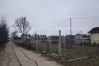 Teren de 2700 mp, în Central - 1