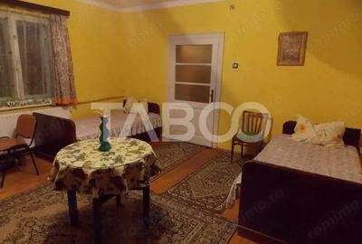 Casa individuala cu 3 camere 2 bai 2 bucatarii in zona Terezian Casa individuala cu 3 camere 2 bai 2 bucatarii in zona Terezian - 3