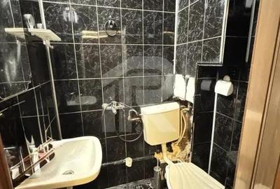 Garsoniera B-dul Alexandru Obregia ideala pentru investi?ie, etaj 1 - 8