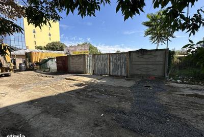 Spațiu comercial, de 40 mp, în Central - 8