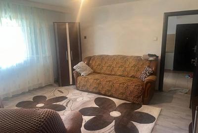 Apartament 2 camere Craiovita Noua - 2