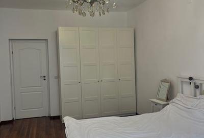 Apartament cu 2 camere decomandat în Vatra Luminoasă