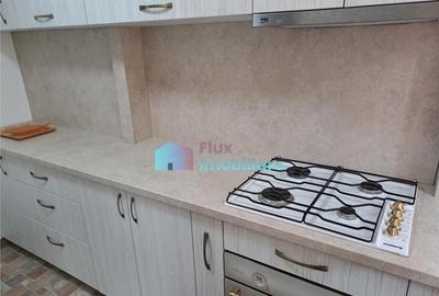 Apartament cu 2 camere zona centrala renovat recent - 3