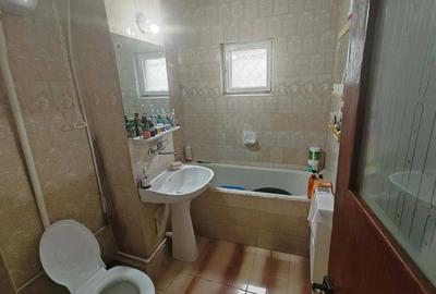Apartament cu 2 camere decomandat în Piața Centrală - 5