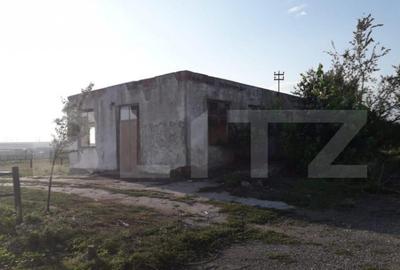 Teren de 950000 mp, în Central - 6