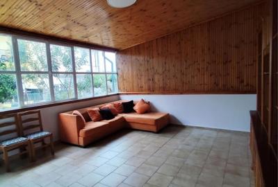 Casă cu 4 camere în Central - 4