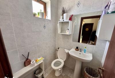 Casă cu 5 camere cu Teren 482 Mp în Central - 7