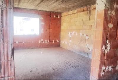 Casă în Central - 3