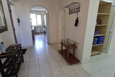 Apartament cu 3 camere decomandat în Tudor Vladimirescu