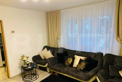 Apartament cu 3 camere semidecomandat în Central