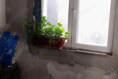 Vand apartament cu doua camere - 3