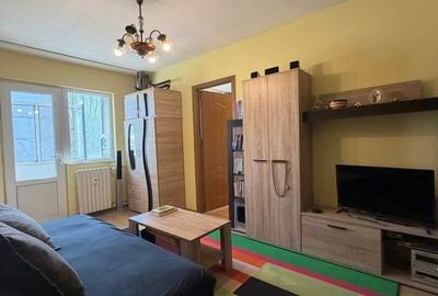 Apartament cu 3 camere semidecomandat, mobilat în Tomis Nord - 2