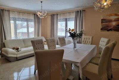 Casă cu Teren 15 Mp în Central - 1