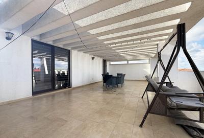 Compozitori - Apartamant cu 2 camere, cu o terasa de 50mp, termen lung - 9