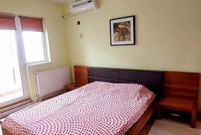 Apartament cu 3 camere decomandat, mobilat în Micro 17 - 2