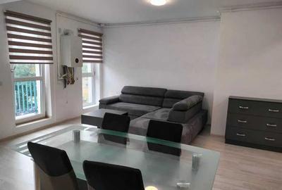 Apartament cu 2 camere semidecomandat, mobilat în Turnișor