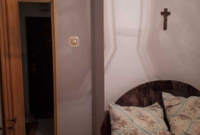 Apartament cu 4 camere decomandat în Central - 8