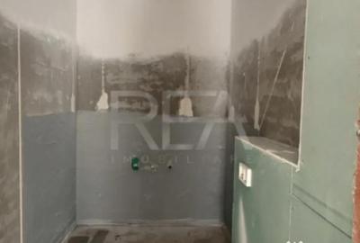 Apartament cu 4 camere decomandat în Unirii - 7