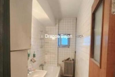 Cismigiu / 1974 // 4 camere - 4