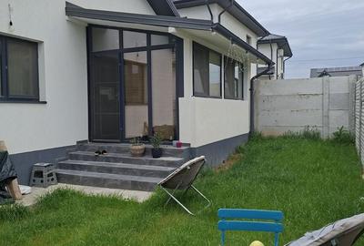 Casă cu 4 camere în Central - 13