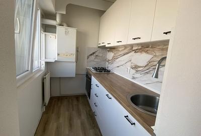 Apartament cu 3 camere decomandat în Ultracentral