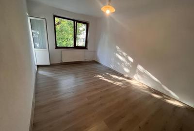 Apartament cu 2 camere decomandat, mobilat în Fizicienilor
