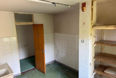 Vand apartament 4 camere, decomandat, etaj 1 - Rahova, Sos.Salaj - 9