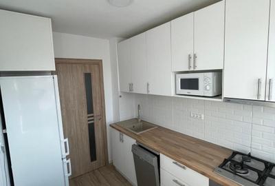 Apartament cu 3 camere semidecomandat în Gorjului - 2