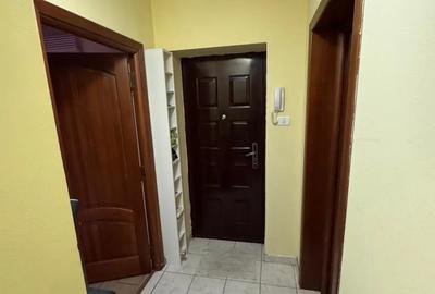 Casă cu 4 camere în Central - 2