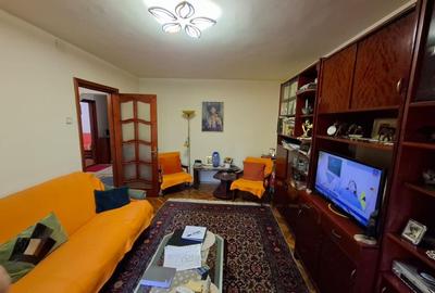 Apartament cu 3 camere decomandat în Tomis Nord - 2