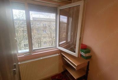 Apartament cu 2 camere decomandat în Micro 14 - 10