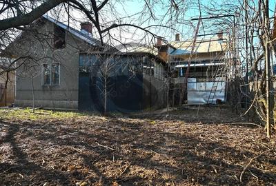 Casă cu 6 camere cu Teren 780 Mp în Central - 10