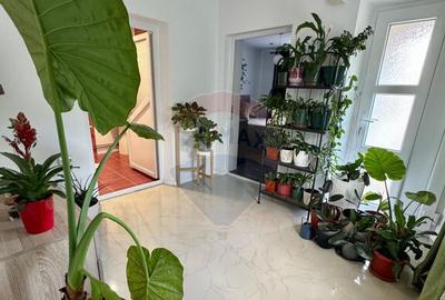 Casa / Vila cu 6 camere de vanzare in zona Ultracentral - 1