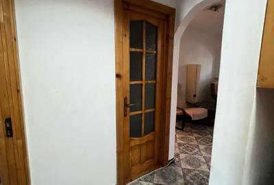 Apartament 3 camere + spațiu comercial -Parter -Bulevardul Independenței - 10