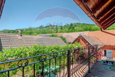 Casă cu 5 camere cu Teren 540 Mp în Ucea - 8