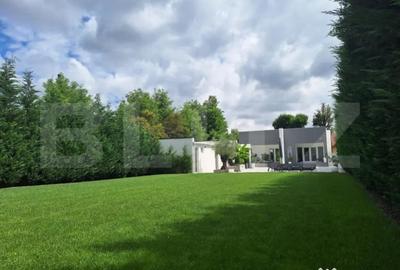 Casă cu 7 camere cu Teren 1150 Mp în Central - 17