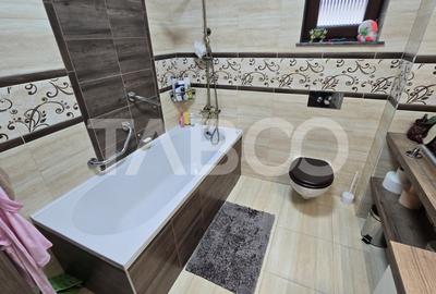 Casă individuală cu 10 camere cu Canalizare în Lupeni - 10