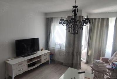 Apartament cu 3 camere decomandat în Vest - 2