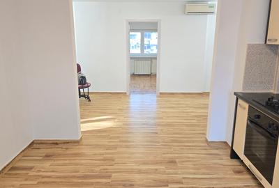 Apartament cu 4 camere decomandat în 22 Decembrie - 2