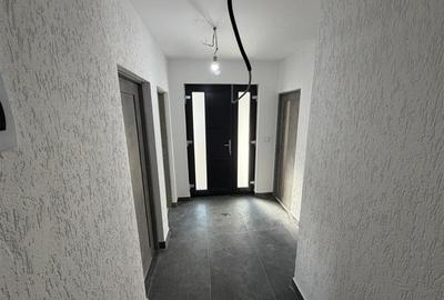 Casă individuală cu 4 camere cu Canalizare în Lăzarea - 13