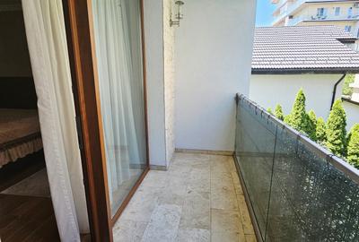 Casă individuală cu 4 camere cu Canalizare în 9 Mai - 55