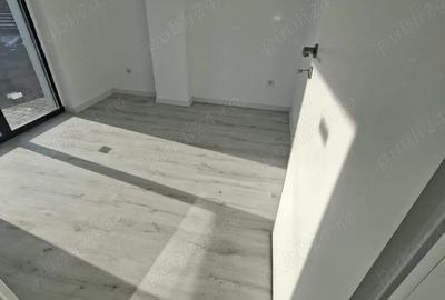 Apartament cu 3 camere decomandat în Central - 3