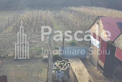 Teren de 2200 mp, în Central